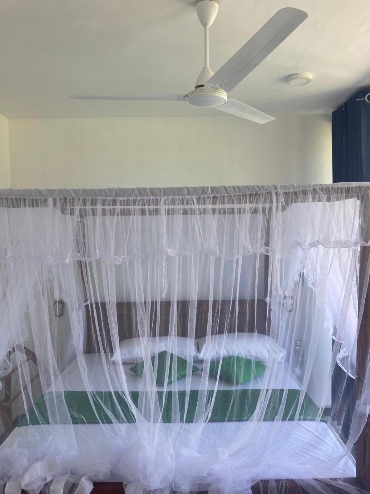 Masith Guest House Унаватуна Екстериор снимка