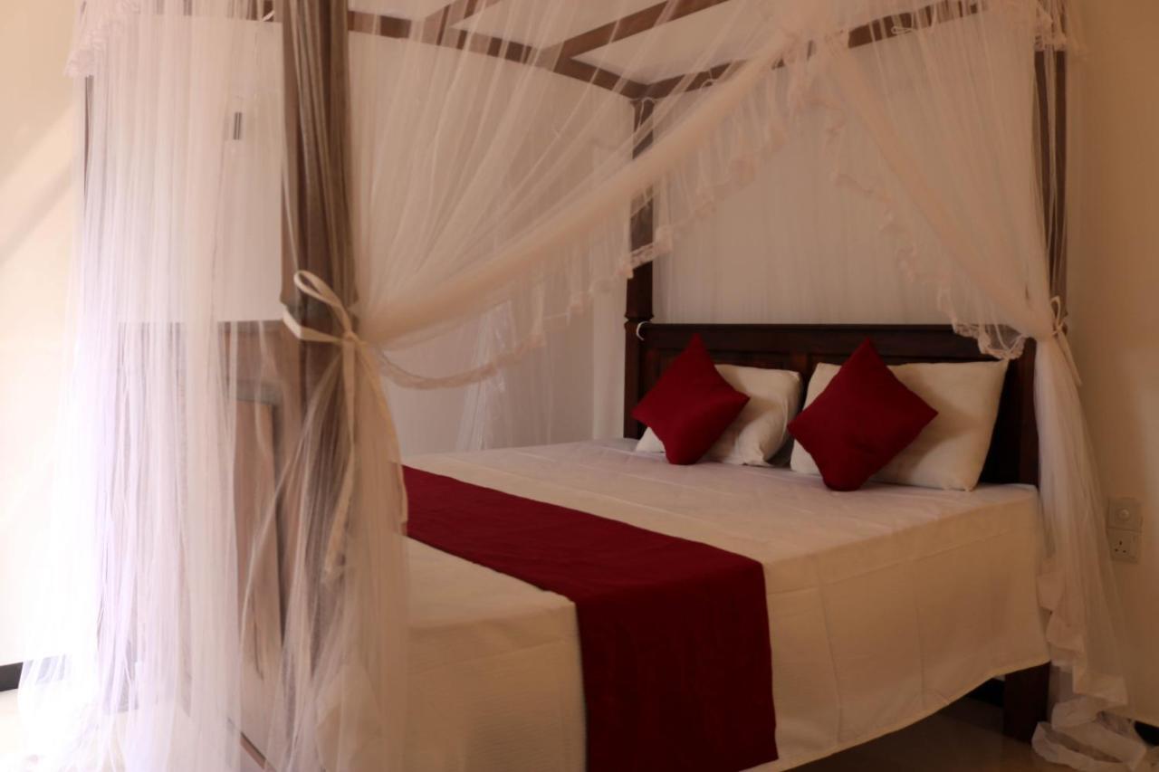 Masith Guest House Унаватуна Екстериор снимка